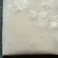Pregiato tessuto in pizzo nuziale 3D con fiori e perle raffinate in bianco avorio - Con Pettine 3M*1.6M / Champagne