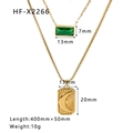 Zweilagige goldene Edelstahlkette mit grünem Zirkon und Mond-Sonne-Anhänger-Detail - 18K Gold / Grüner Zirkonia-Stil (HF-X2266-Gold)