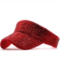 Cappello a visiera rossa da donna con strass scintillanti e tessuto a maglia alla moda - Base Rossa con Strass Rossi (04)