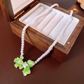 Collar de perlas chapado en oro con colgante de flor verde y gema rectangular - Collar-Blanco Verde