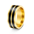 Bague en acier inoxydable doré poli avec deux détails de rayures en émail noir parallèles - US 7 / Or 8mm Double Rayure Noire