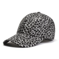 Gorra de béisbol de moda con estampado de leopardo en blanco y negro y visera curvada - Talla única / Gris