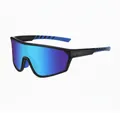 Detail van sportzonnebril met blauw gekleurde lenzen en een zwart montuur - Mat Zwart Frame Ijsblauw Glas