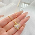 Collier avec pendentif cœur doré orné de cristaux de zircon violets sur chaîne fine - Cœur-Or Violet
