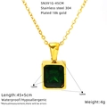 Collana in acciaio inossidabile placcato oro 18K con pietra verde taglio smeraldo 10x16mm - Stile Pietra Verde Taglio Smeraldo (SN391G)