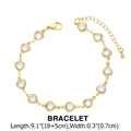 Goldenes Armband mit herzförmigen Zirkoniasteinen und verstellbarem Karabinerverschluss - Armband / Goldenes Armband - Weißer Zirkonia