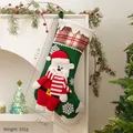 Chaussette de Noël à rayures vertes avec motif ours polaire et revers à carreaux rouges - Plaid Vert - Ours de Noël