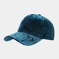 Gros plan sur la casquette en velours bleu marine montrant la texture et la visière - Réglable / Vert malachite