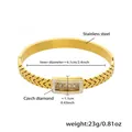 Dettaglio con dimensioni e bracciale in acciaio inossidabile placcato oro 18k con zirconi - Bracciale Rettangolare in Zirconia Dorata (Z054)