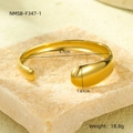 Macro detail of gold stainless steel open bangle with size and weight measurements - Mirror Polished (NMSB-F347-1)
