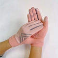 Pink thermal suede winter gloves with reflective strips and non-slip palm for women - One Size / Pink Sport Touchscreen