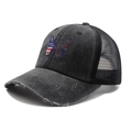 Detailansicht der Vintage-Baseballkappe aus gewaschener Baumwolle mit Distressed-Logo - Einheitsgröße / Schwarz