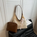 Beige hollow straw shoulder bag with dark brown leather inner pouch and lace ribbon trim - Rice White with Charm