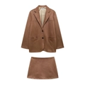 Bruine tweedelige set van imitatiesuède met double-breasted blazer en een A-lijn mini-rok - XS / Tan