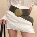 Ceinture large en cuir marron vintage avec boucle ronde dorée antique et œillets - 66# Marron Rond Relief Géométrique