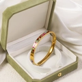 1 Gold Pattern