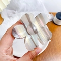 Pinza per capelli a forma di fiore cangiante con elegante finitura perlata - 6.8cm / Grigio