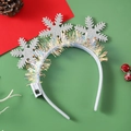 Détail du serre-tête flocon de neige LED avec guirlandes et boîtier de commande à piles - Serre-tête LED Flocon de Neige
