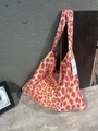 Chic pink leopard print canvas tote bag for women featuring a minimalist MISS logo tag - Pink Leopard(58#)