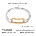 Minimalistischer silberner Edelstahlarmreif mit goldenem gedrehtem Rechteck-Detail - Gemischter Metall Verdrehtes Seil Rechteckiger Stil (YYBL025013)