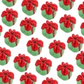 Glazen kralen in kerstcadeauverpakking met rode strik en groene strepen voor DIY-sieraden - Groen