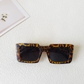 Retro square leopard print sunglasses for kids with dark lenses and tortoise frame - Leopard Print