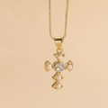 Elegante collana a croce placcata in oro con perla bianca e zircone su catena a box - XL0194 Stile Classico Perla e Zirconia
