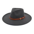 Dettaglio cappello in lana grigio scuro con cinturino in pelle marrone e fibbia oro - M (56-58cm) / grigio scuro