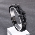 Bracciale da uomo in pelle intrecciata nera con nodo centrale e chiusura magnetica scura - Corda in Pelle Nera Con Chiusura Canna di Fucile