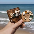 Acacia wood souvenir handheld mirror with decorative shells and pearls in Yantai style - Solid Color - Round (No Shells)