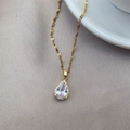 Élégant collier doré avec pendentif en zircone cubique taille poire et détails pavés - 0634-Or Poire Transparent