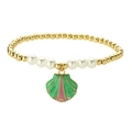 Bracciale di perle dorate con ciondolo a conchiglia colorata su sfondo bianco - Stile Conchiglia Verde Rosa (CN001668YS)