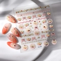 Autocollants à ongles 5D détaillés avec motifs floraux et nœuds au style vintage - Style Doux de Fraises et de Fleurs (CO-135)