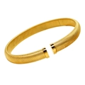 Elegant golden spiral textured open bangle bracelet with a minimalist C-shape design - 16mm Gold Choker