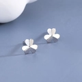 Minimalist S925 sterling silver clover stud earrings with a polished metallic finish - Clover / White Gold
