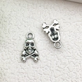 Retro antique silver skull and crossbones alloy charm for DIY jewelry and keychain - Skull Head 8x13mm
