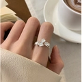 Vintage 925 sterling silver floral ring with multiple small flowers worn on a hand - Metal Small Flower Link Style(JZ0733)