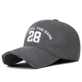Casquette de baseball gris foncé avec broderie 28 blanche et visière délavée - Réglable / Gris