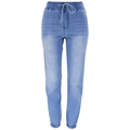 Dettaglio di joggers in denim blu con vita elastica con coulisse e caviglie a coste - S / Azzurro
