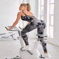 Grauer nahtloser Tie-Dye Yoga-Jumpsuit mit überkreuztem Rücken und Marmormuster - S / Grau