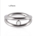 Silberner Titan Doppelreifen-Piercingring mit rundem Zirkonia-Inlay in 1,2x8mm Größe - 1.2*8mm / 7# Einfaches Einzelreifen-Design