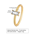 Detailweergave van vergulde roestvrijstalen ring met rechthoekige AAA zirkonia steen - US 6 / Goud Witte Zirkonia