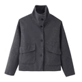 Détail de la veste en laine gris foncé avec col montant et boutonnière à boutonnage simple - S / Gris