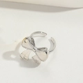 Eleganter silberner offener Ring mit Schleife und verstellbarem minimalistischem Design - Schleife (Silber)