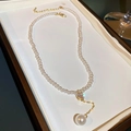 Detail of baroque pearl necklace with Y-shaped gold pendant and cubic zirconia - 11# White Inlaid Rhinestone Y-Shape Faux Pearl Style