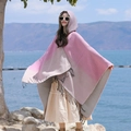 Poncho ethnique à capuche avec franges, design patchwork rose, gris et camel - LM292 Dégradé - Rose