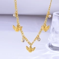 Goldene Engel Anhänger Halskette mit glitzernden Zirkonia Steinen an feiner Kette - Goldfarbene Engel Anhänger Halskette (XL01523-1)