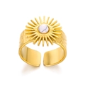 Anello regolabile in oro a raggiera con pietra naturale in marmo bianco - Aperto Regolabile / Oro con pietra di marmo bianco