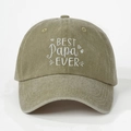 Detalle del bordado Best Papa Ever en gorra de béisbol de algodón lavado verde oliva - Talla única / Caqui