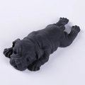 Jouet anti-stress bouledogue noir souple avec rebond lent et texture mate - Chien Noir Mystique